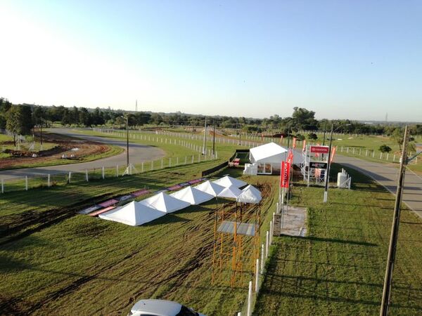 Verificación y partida simbólica en la agenda del TCR 2022 - ABC Motor 360 - ABC Color