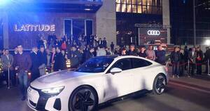 La Nación / La noche del poderoso Audi RS e-tron GT
