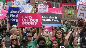Juez bloquea prohibición del aborto en Florida por considerarla inconstitucional
