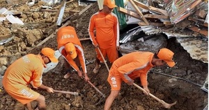Deslizamiento de tierra deja al menos 25 muertos en la India | 1000 Noticias
