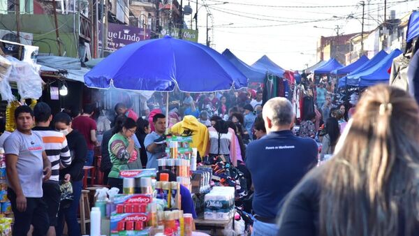 Mercado 4: Gran feria se hace tras conflicto por autorización