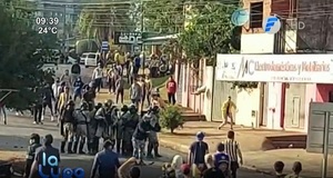 Itapúa: Batalla campal entre hinchas de Luqueño | Noticias Paraguay