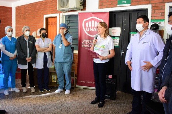 Hospital de Encarnación recibió importantes donaciones de la UNAE - El Independiente