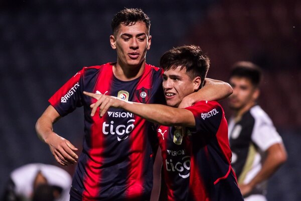 Versus / Cerro Porteño cierra el torneo Apertura con victoria y como vicecampeón - Paraguaype.com