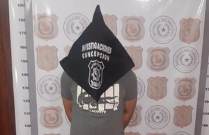 Detienen a adolescente que habría prendido fuego a dos indigentes - Noticiero Paraguay