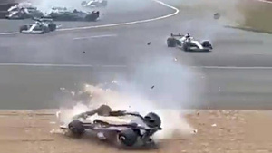 Crónica / [VIDEO] Terrible accidente ocurrido en una carrera de Fórmula 1