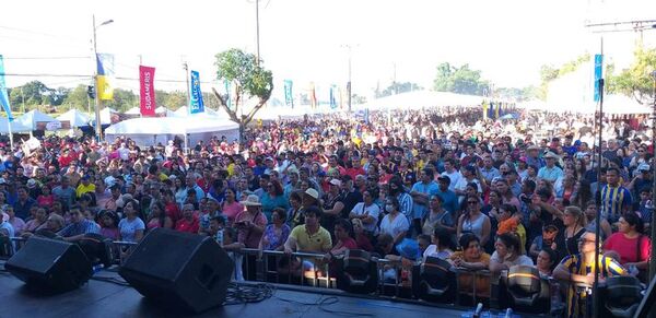 Masiva concurrencia en festival gastronómico “Kure ára” en Luque  - Nacionales - ABC Color