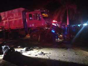 Diputado D’Ecclesiis y acompañantes sufren grave accidente en Guayaibí | 1000 Noticias