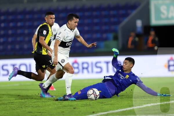 Crónica / Apertura: Olimpia cerró el torneo adueñándose del clásico más añejo ante Guaraní