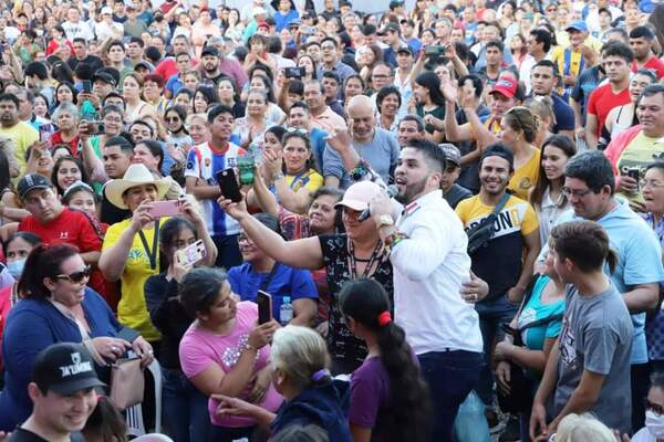 Luqueños coparon ciclovía y festejaron a lo grande el Kure Luque Ára •