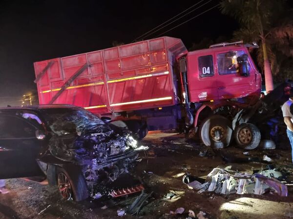 Maniobra del conductor salvó al diputado y a sus acompañantes del trágico accidente, relata edil - Nacionales - ABC Color