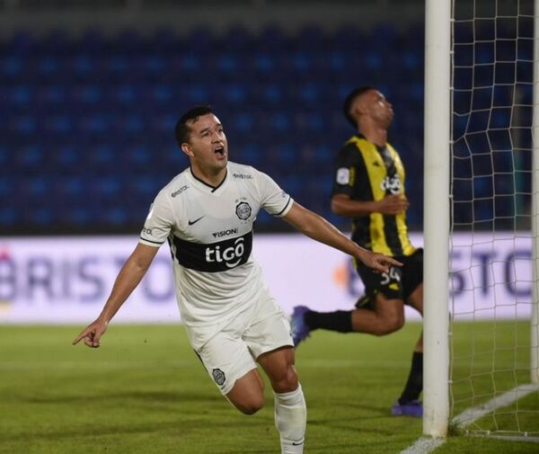 Olimpia se queda con el clásico más añejo - Radio Imperio