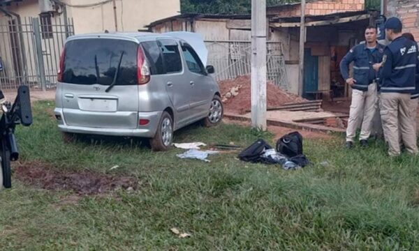 Feroz asalto y balacera en playa de autos de San Lorenzo