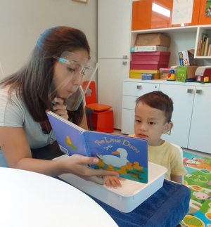 Niño de dos años necesita de un implante para escuchar y hablar