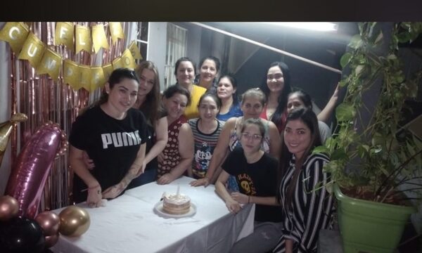 Doñas de “Ultranza py” generan roncha en el Buen Pastor