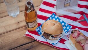 Miller High Life celebra el mes del americanismo