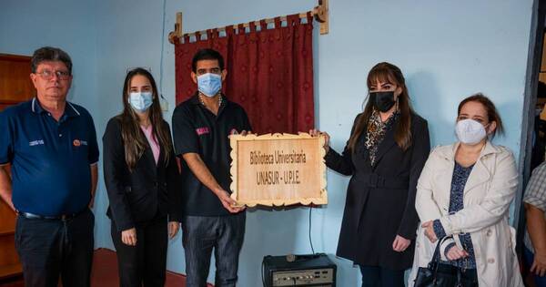 La Nación / Mediante donaciones de libros, habilitaron biblioteca universitaria en la Penitenciaría Esperanza