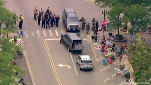 Estados Unidos: seis personas mueren en tiroteo en desfile del Día de la Independencia