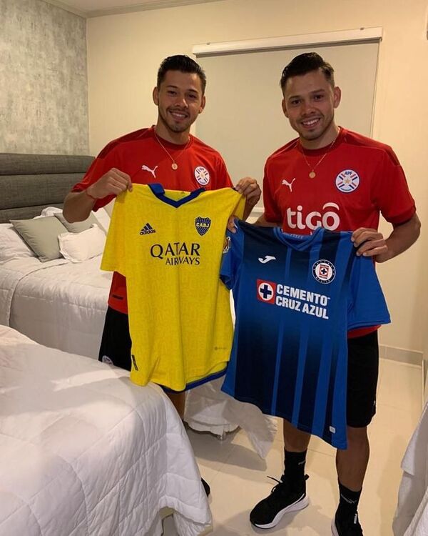 ¡Los mellizos Romero llegaron a las tres décadas! - Gente - ABC Color