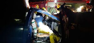 Un personal policial resulta herido tras choque frontal en ruta PY01 - Policiales - ABC Color