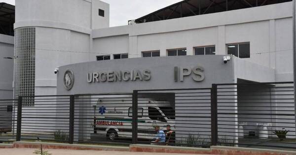 La Nación / “No somos de Fuerza Republicana”, afirma funcionario del IPS afectado