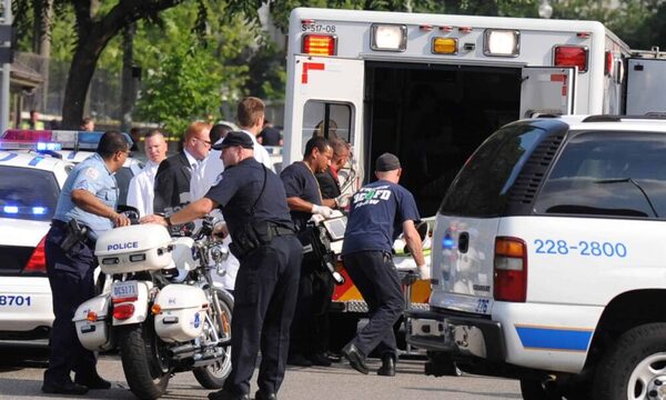 Detienen al sospechoso del tiroteo en un desfile del 4 de Julio en EEUU