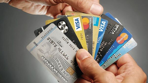 Uso de tarjetas de crédito caería por suba de interés | Análisis Macro | 5Días