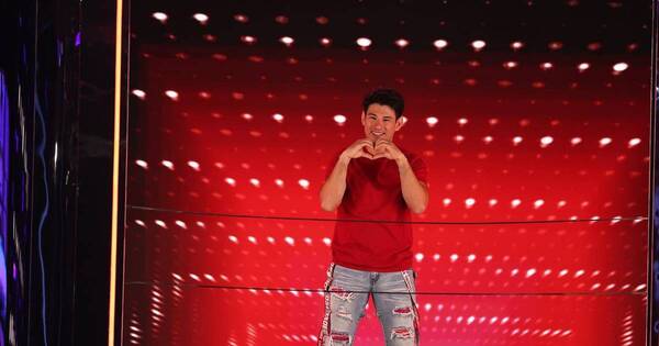 La Nación / Shakira quedó asombrada con un bailarín paraguayo