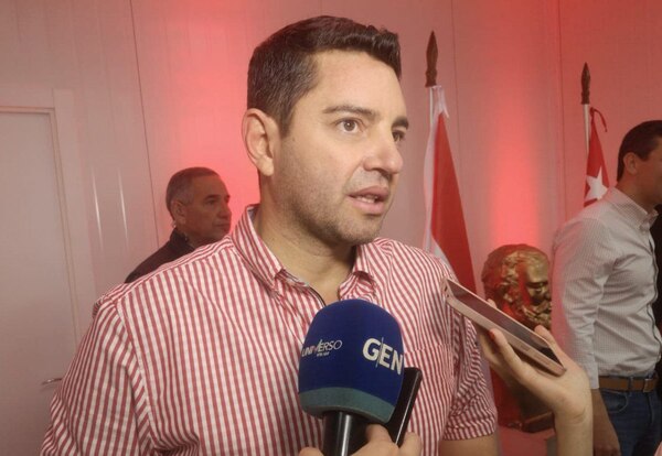 Diario HOY | Alliana repudia despidos masivos en IPS y que usen al Estado como "garrote"