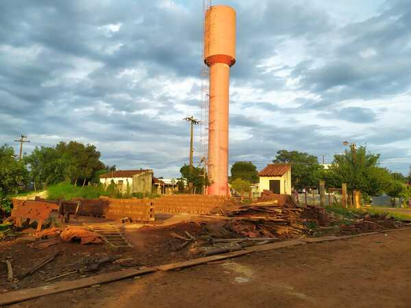 Oleros quedaron sin agua y piden ayuda de autoridades