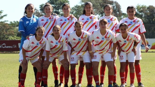 ROJITAS LIDERAN EL TORNEO FEMENINO DE LA APF