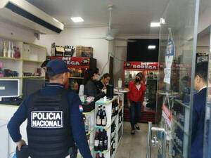 Crónica / Detienen a exempleado que operó en perjuicio de la firma Biggie