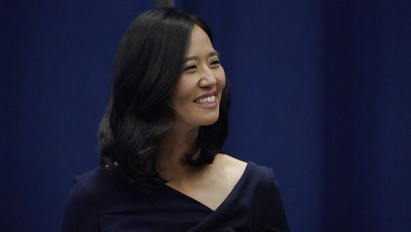Michelle Wu, la alcaldesa que revoluciona Boston y defiende el “transporte gratuito” | 1000 Noticias