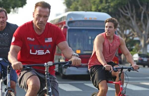 Crónica / El hijo secreto de Schwarzenegger, ¡el más parecido a él!
