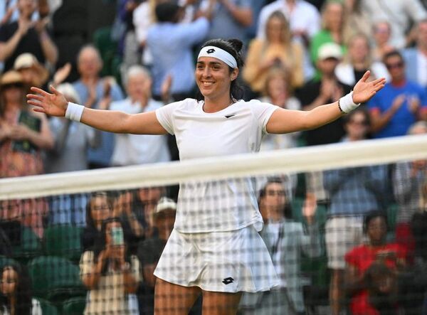 Jabeur remonta a Bouzkova y es la primera árabe en semifinales de un Grande - Tenis - ABC Color
