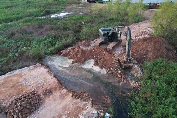 Destruyen accesos utilizados para el contrabando en Itá Enramada