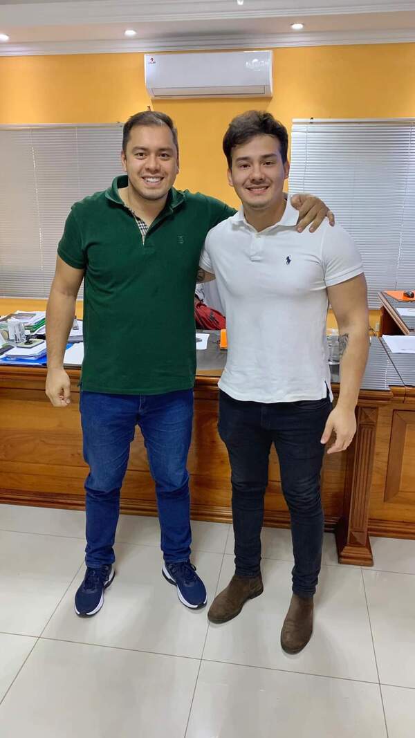 Richard González renuncia al cargo de director de Defensa del Consumidor de CDE - La Clave