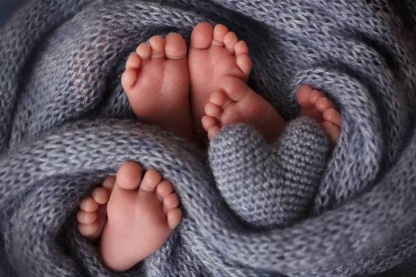 Crónica / Falleció Anita, una de las trillizas internadas en el Materno Infantil del barrio San Pablo