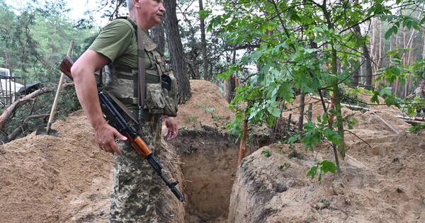 La Nación / Ucrania impide a hombres en edad militar dejar región