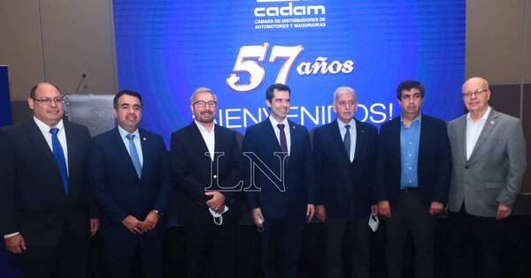 La Nación / Con charla, Cadam celebra aniversario