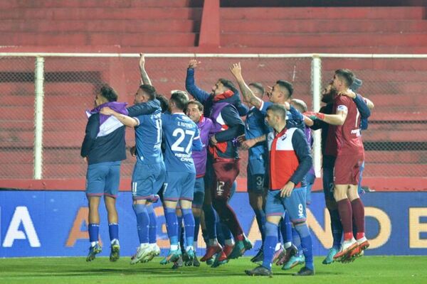 Nacional avanza a cuartos de final de la Copa Sudamericana - Radio Imperio