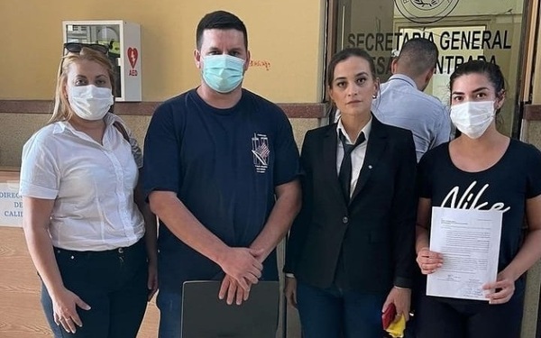 Diario HOY | Familias de pacientes con AME presentan amparo para acceder a costoso medicamento