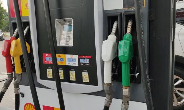 Diario HOY | Inhabilitan 35 picos de una estación de servicio tras constatar que cargaban menos combustible