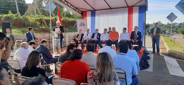 Vicepresidente anuncia que Itaipú reactivará la Policlínica Pa’i Coronel en Alto Paraná - ABC en el Este - ABC Color