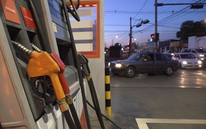“No hay condiciones para la suba” de combustibles, según viceministro
