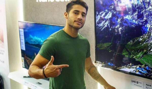 Crónica / [VIDEO] "Morite" le dijeron a Tito Torres
