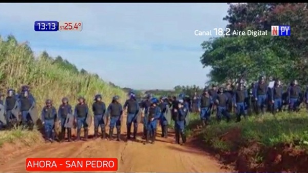 Desalojan a 180 familias del asentamiento Cristo Rey, San Pedro | Noticias Paraguay