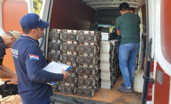 En allanamiento recuperan costosas máquinas robadas en asalto