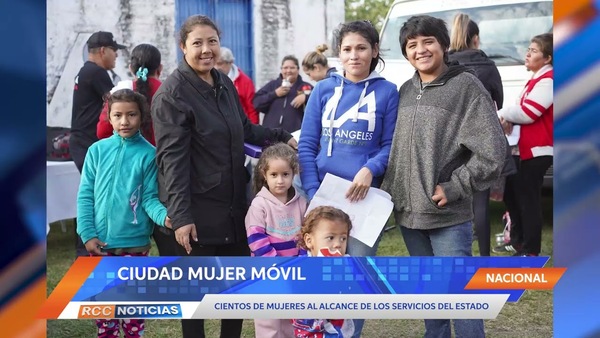 Ciudad Mujer Móvil llegó a las mujeres del Bañado Tacumbú.