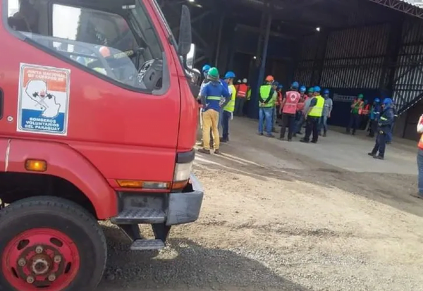 Obrero muere al quedar atrapado bajo toneladas de maíz - Noticiero Paraguay